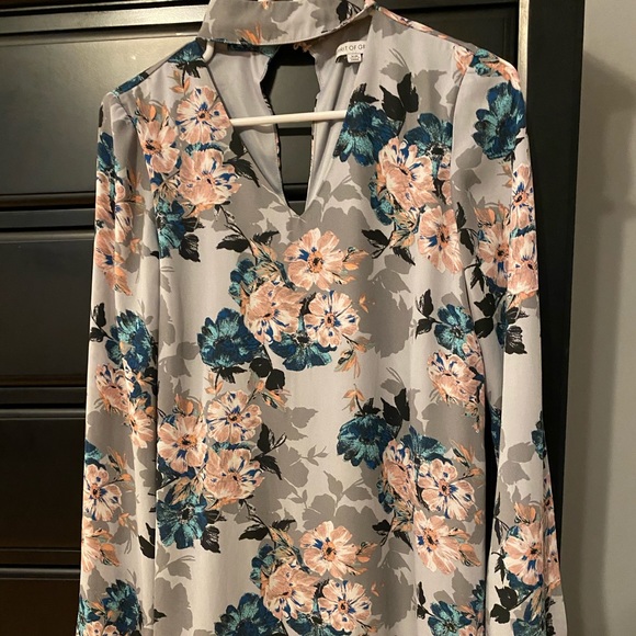 Spirit of grace dress - Picture 2 of 3